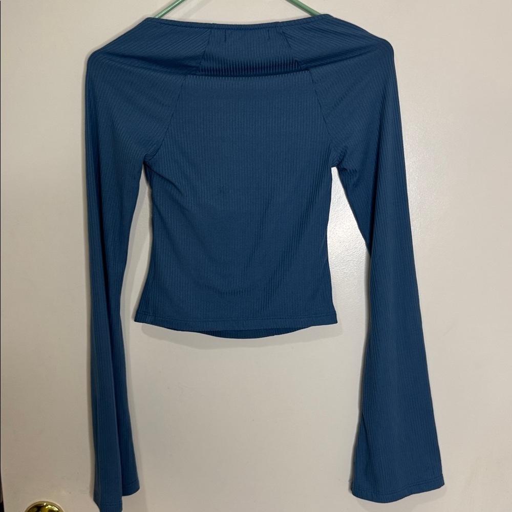 Urban Outfitters blue Long Sleeve Top small - Picture 5 of 6